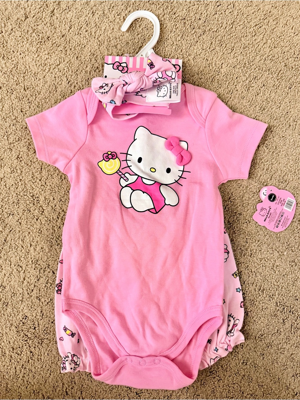 Hello Kitty Pink Infant One-Piece Bodysuit with Bow Graphic